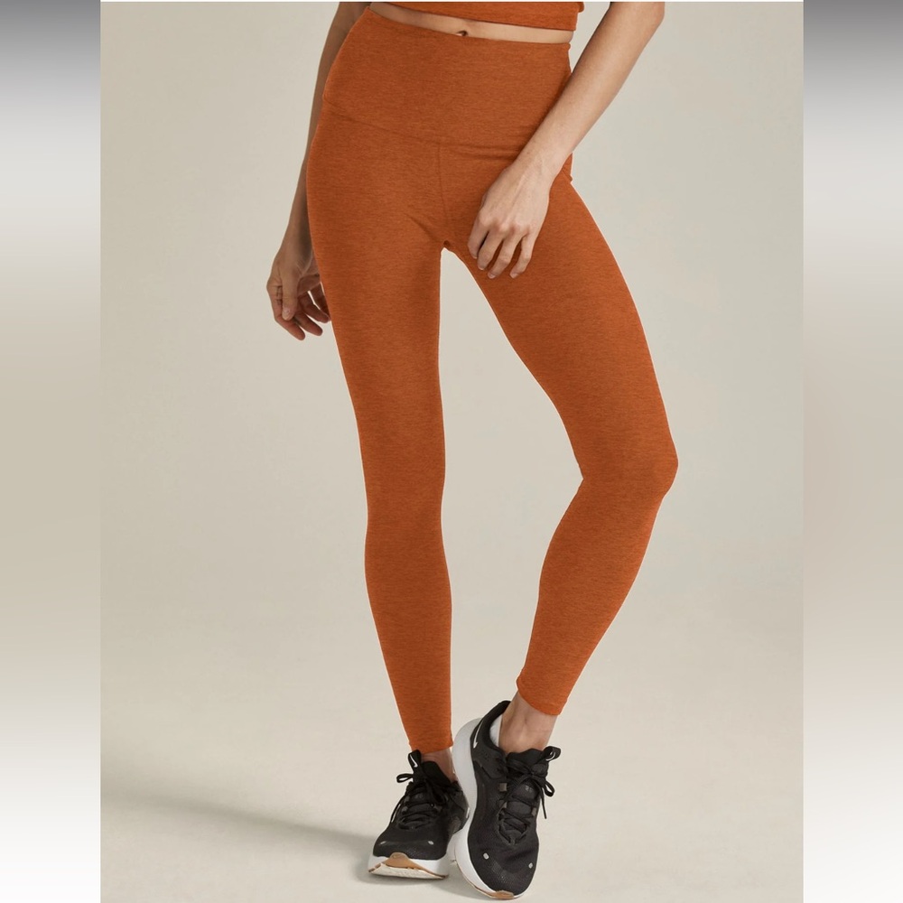 BEYOND YOGA CAUGHT IN THE MIDI HIGH WAISTED LEGGINGS WARM CLAY HEATHER LARGE